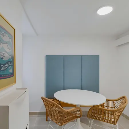 True Apartment *